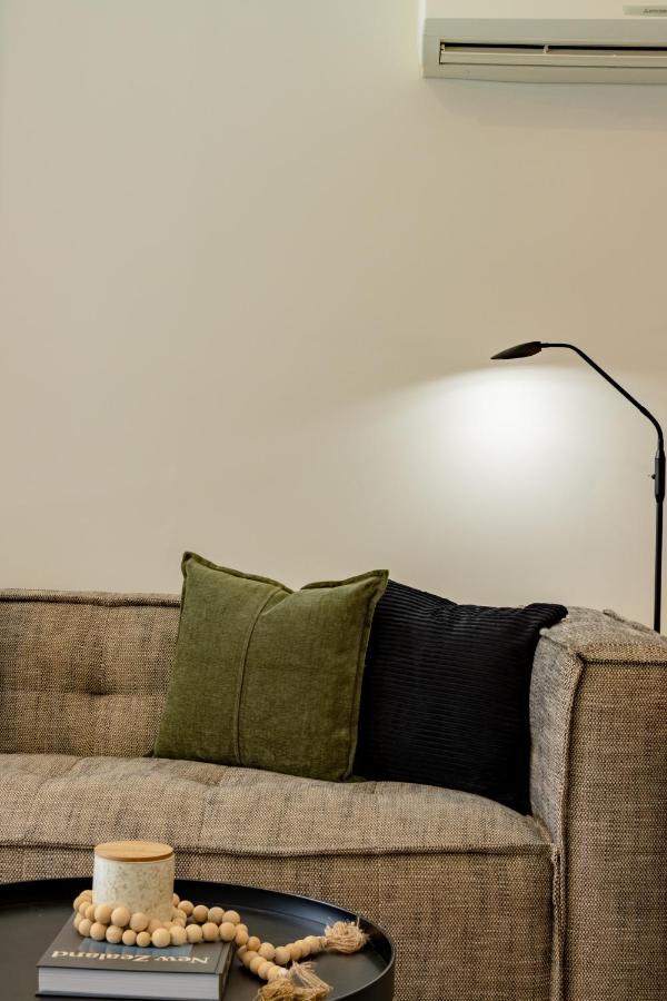 Apartamento Stylish Haven Luxury Interiors In Prime Location Queenstown Exterior foto