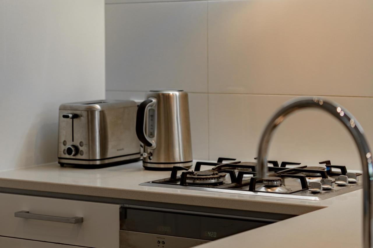 Apartamento Stylish Haven Luxury Interiors In Prime Location Queenstown Exterior foto