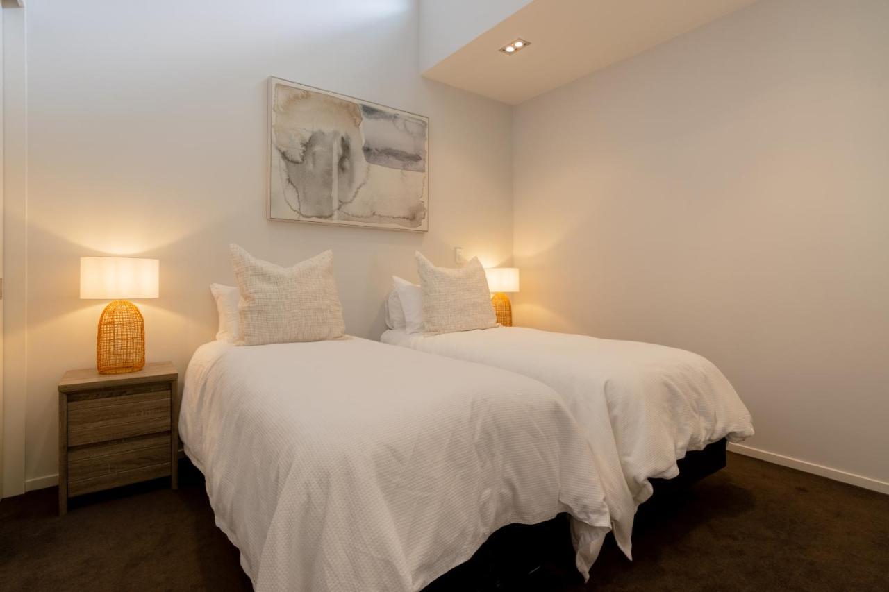 Apartamento Stylish Haven Luxury Interiors In Prime Location Queenstown Exterior foto